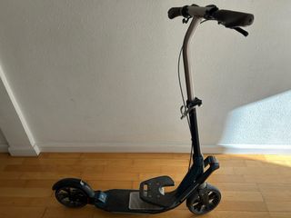 Patinete adulto con plataforma para niño