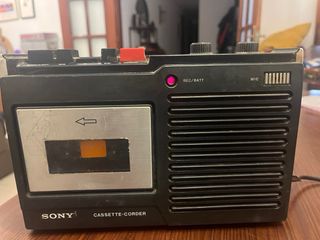 Sony Cassette-Corder Radio + radio Sanyo