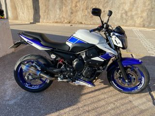 Yamaha XJ6 2011 Naked Azul/Blanco