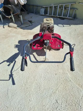 Mula mecánica con accesorios