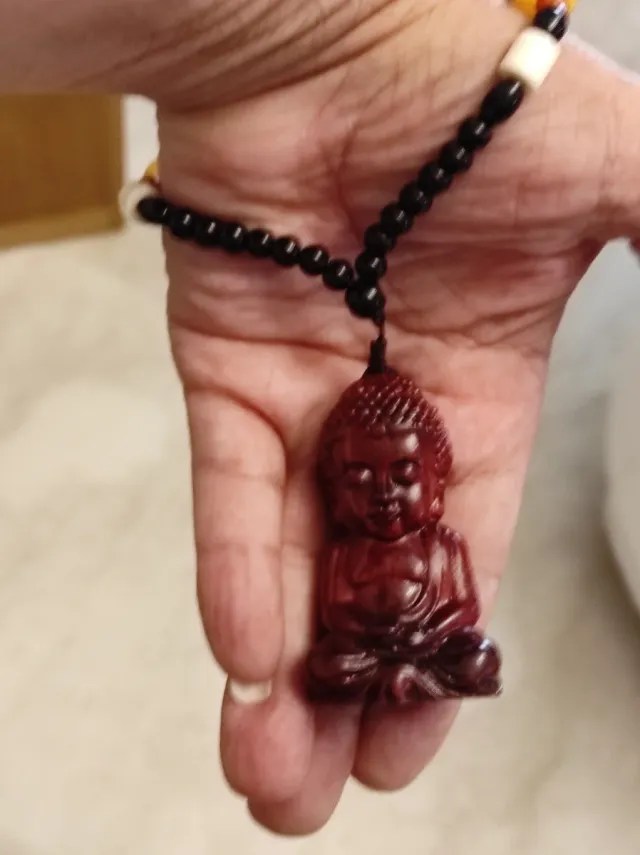 Pulsera rosario escapulario Buda Madera Noble.