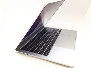 APPLE MACBOOK AIR M2 8-CORE (2022)(A2681) E45537