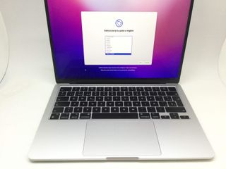 APPLE MACBOOK AIR M2 8-CORE (2022)(A2681) E45537