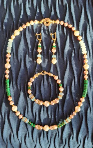 Conjunto Collar, Pendientes y Pulsera