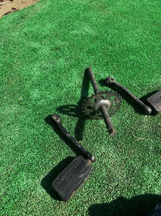 Eje pedalier y bielas Vespino