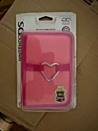Nintendo DS Lite Buckle Mini Folio Rosa
