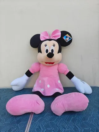 Peluche Minnie Disney con cartellino