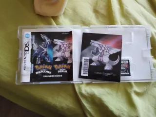 Pokémon Perla con manuali