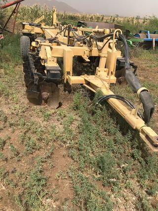 Grada de discos agrícola