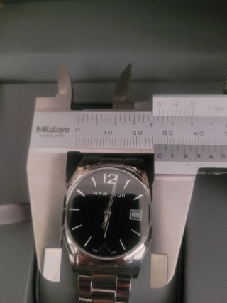 Reloj Hamilton Lady esfera negra.