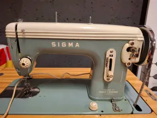 Máquina de coser Sigma