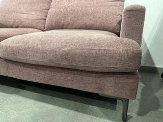 Sofá rosa palo 2 plazas (3 meses uso)