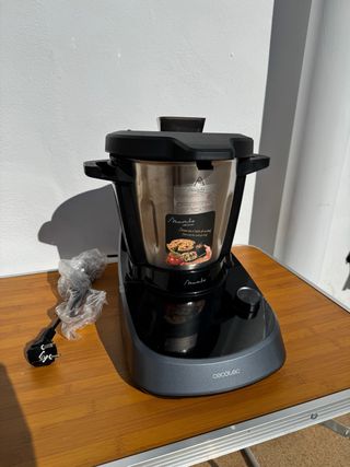 Cecotec Mambo Touch Robot Cocina
