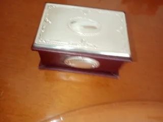 Cofanetto portagioie decorato