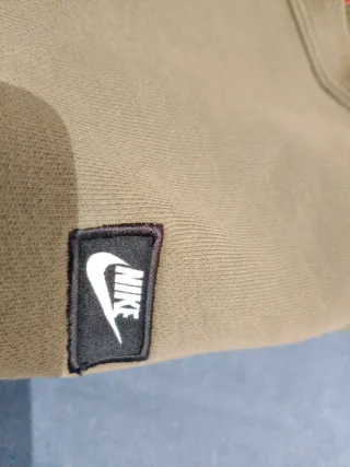 Sudadera Nike Verde Oliva Unisex