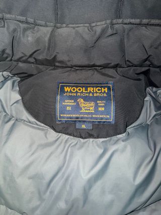 Woolrich Giubbotto Nero con Cappuccio Pelliccia