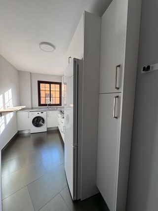 Piso en alquiler 2 habitaciones, 2 baños + garaje