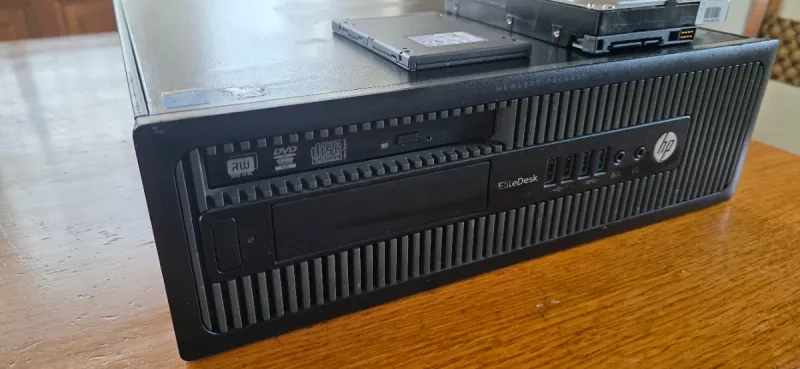 Ordenador HP EliteDesk afbeelding 4