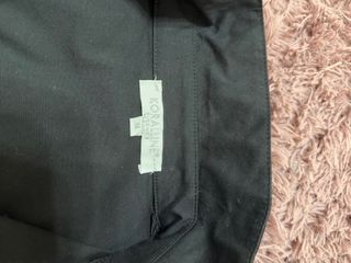 Camicetta nera con fiori