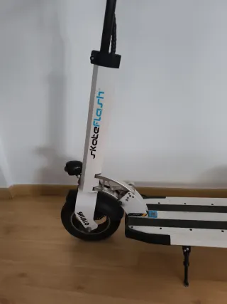 Patinete eléctrico skate flash urban 3.0