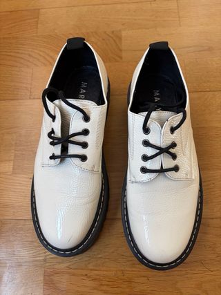 Zapatos MARYPAZ blancos