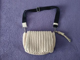 Bolso crochet PARFOIS blanco y negro