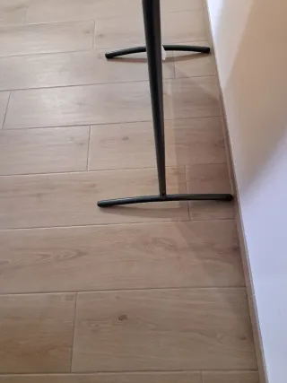 Biombo de metal gris/negro y tela beige