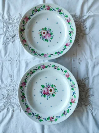 2 piatti decorati a mano metà '800