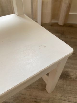 Pupitre y silla madera IKEA con cajonera