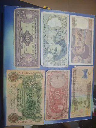 Lote billetes del Mundo
