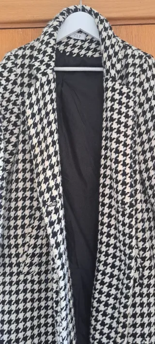 Abrigo estampado pata de gallo Diseño Español