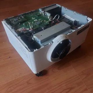 Proyector Christie DHD600-G