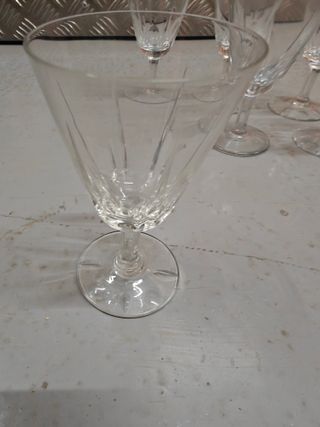 Juego de 6 vasos de cristal tallado