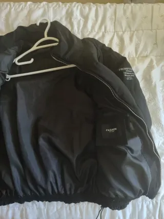 Chaqueta acolchada negra