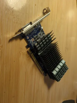 Tarjeta Gráfica Asus GT1030 2GB DDR5