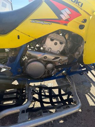 Suzuki LTZ 400 Amarillo