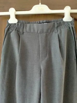 Pantaloni Tally Weijl grigi con banda laterale