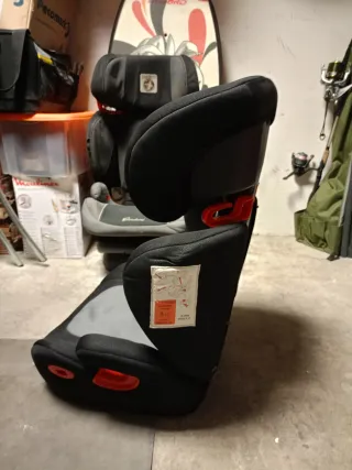 Silla de coche infantil PLAY