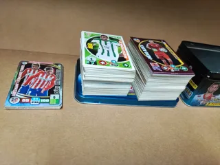 Caja metálica Panini Adrenalyn 2014-15 + Cromos