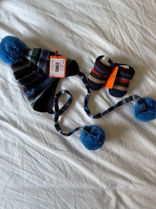 Gorro y calcetines Gallo 0-6 meses