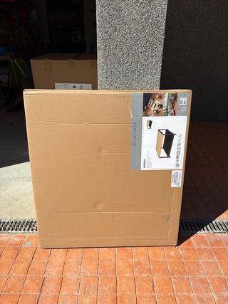 Tavolo da centro per terrazzo o giardino