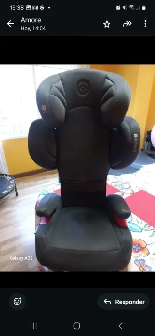 Silla de coche negra