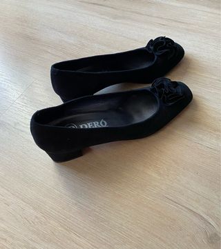 Zapatos de tacón negros DERÓ