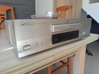 Pioneer dv-717 alta gama harman kardon cdr20 graba