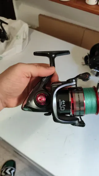 Carrete de pesca Sea Monster 4000
