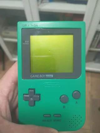 Game Boy Pocket Verde + Lupa