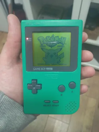 Game Boy Pocket Verde + Lupa