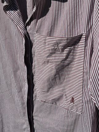 Camisa Scalpers Rayas Burdeos y Blancas