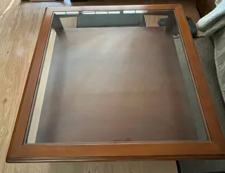 Mesa de centro madera y cristal 1x1m