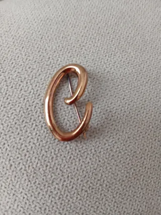 Spilla in oro giallo 750